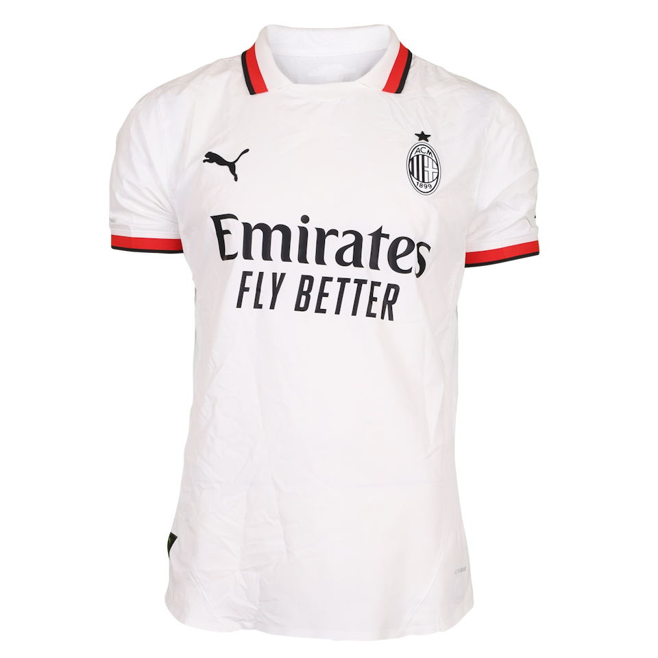 Fikayo Tomori AC Milan shirt