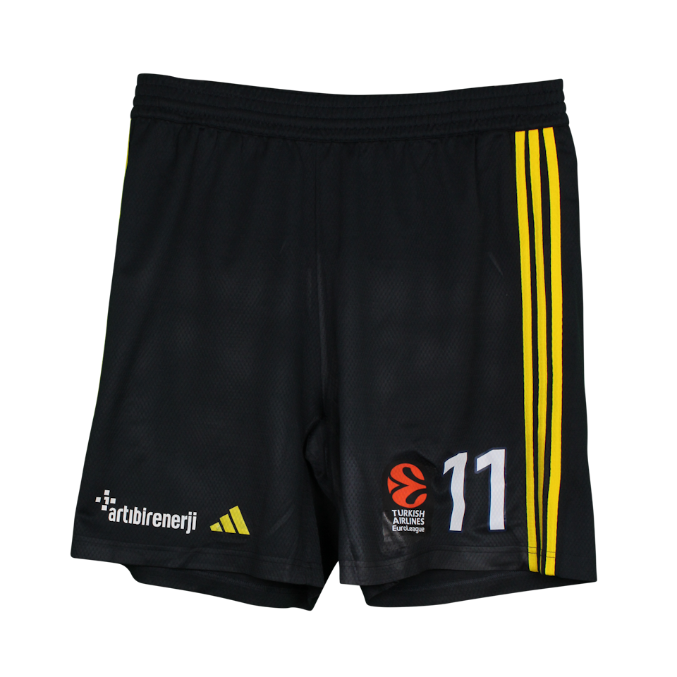 Nigel Hayes-Davis Matchday 2