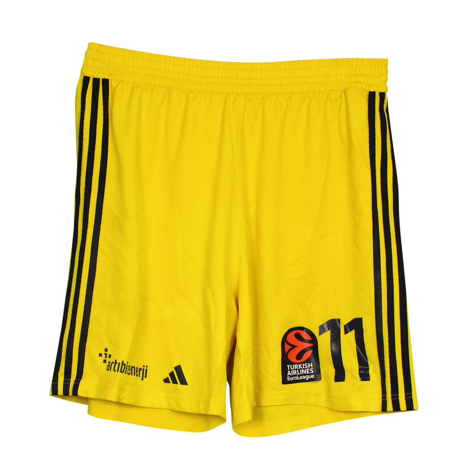 Nigel Hayes-Davis Matchday 3