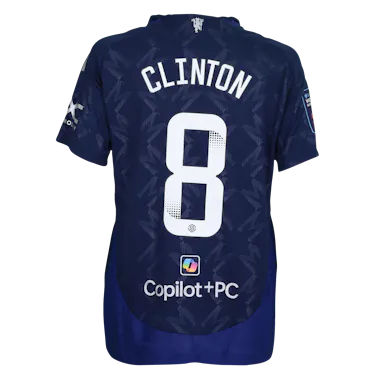 来自Manchester United WFC的Grace Clinton球衣