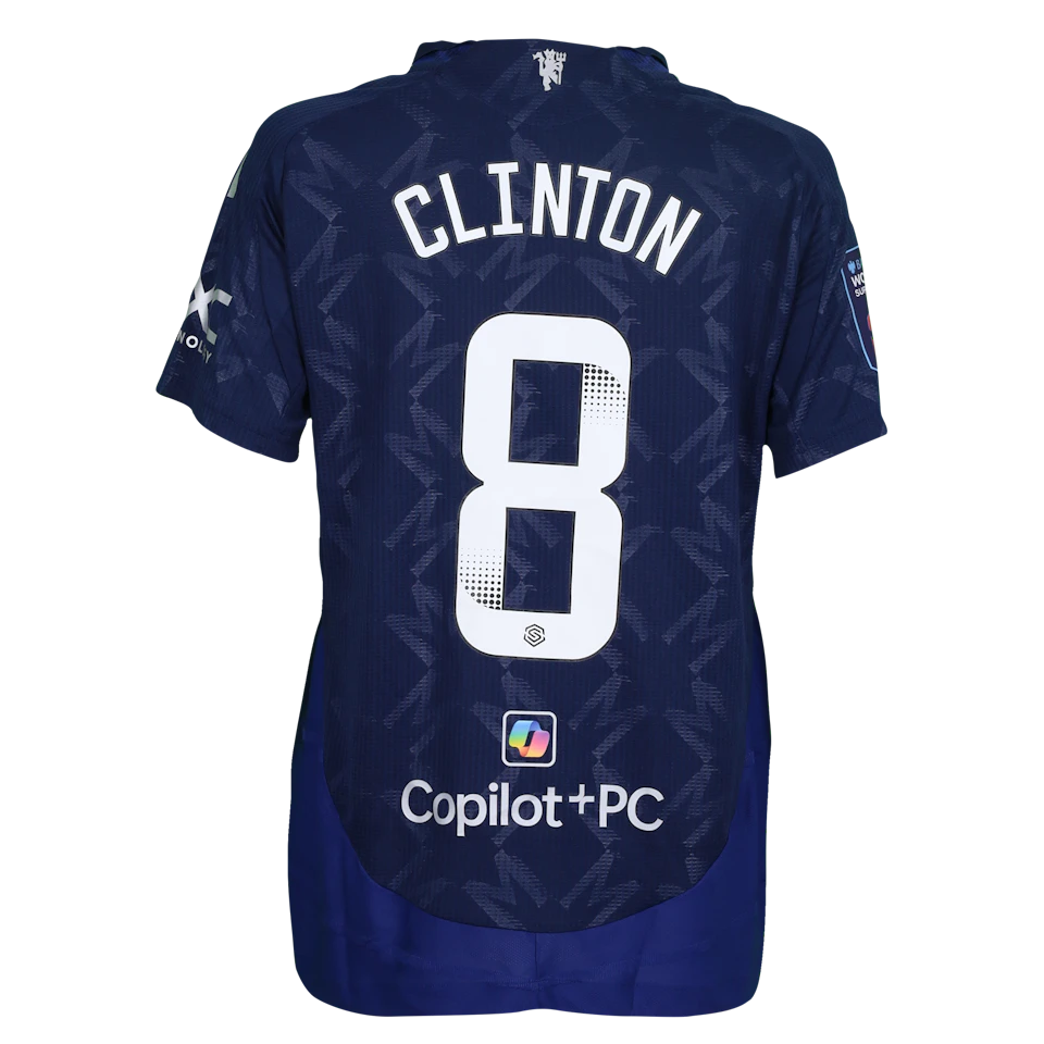 来自Manchester United WFC的Grace Clinton球衣