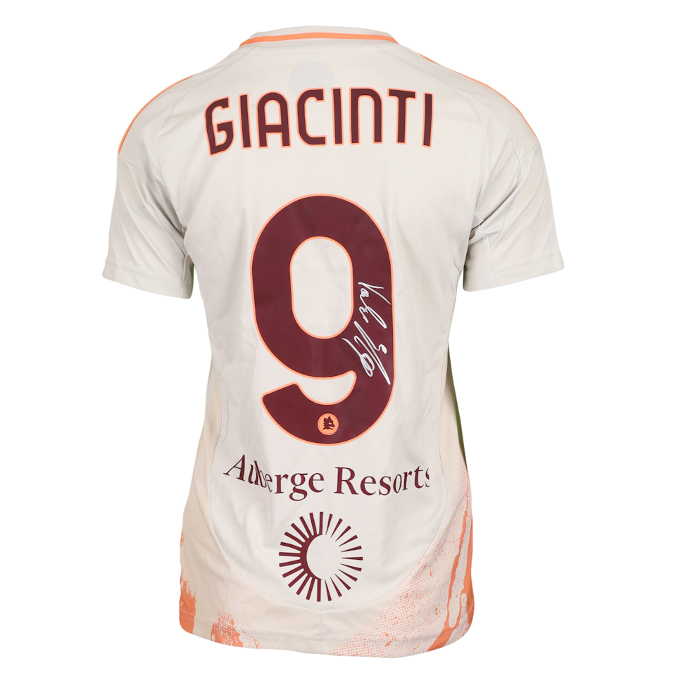Valentina Giacinti AS Roma Women shirt