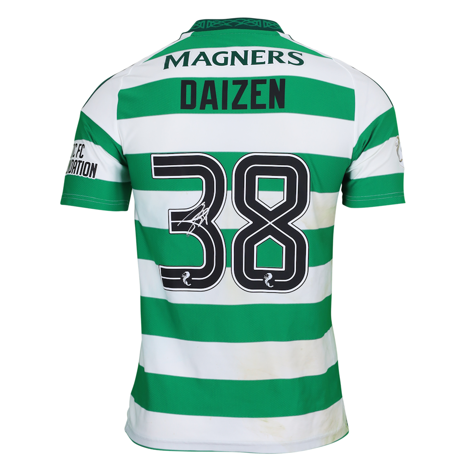 Daizen Maeda 鎌田大地 Celtic shirt
