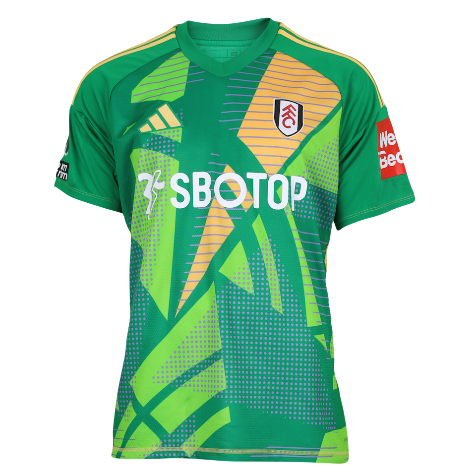 Bernd Leno Fulham shirt