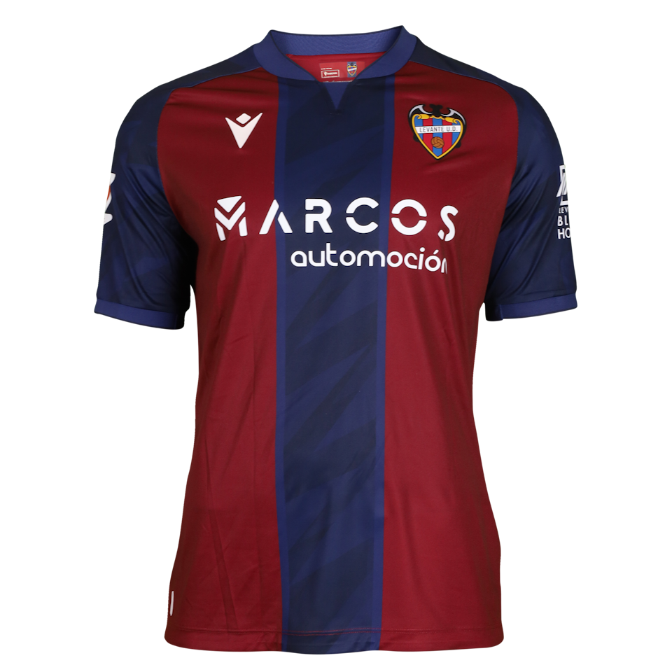 Ignasi Miquel i Pons Levante UD shirt