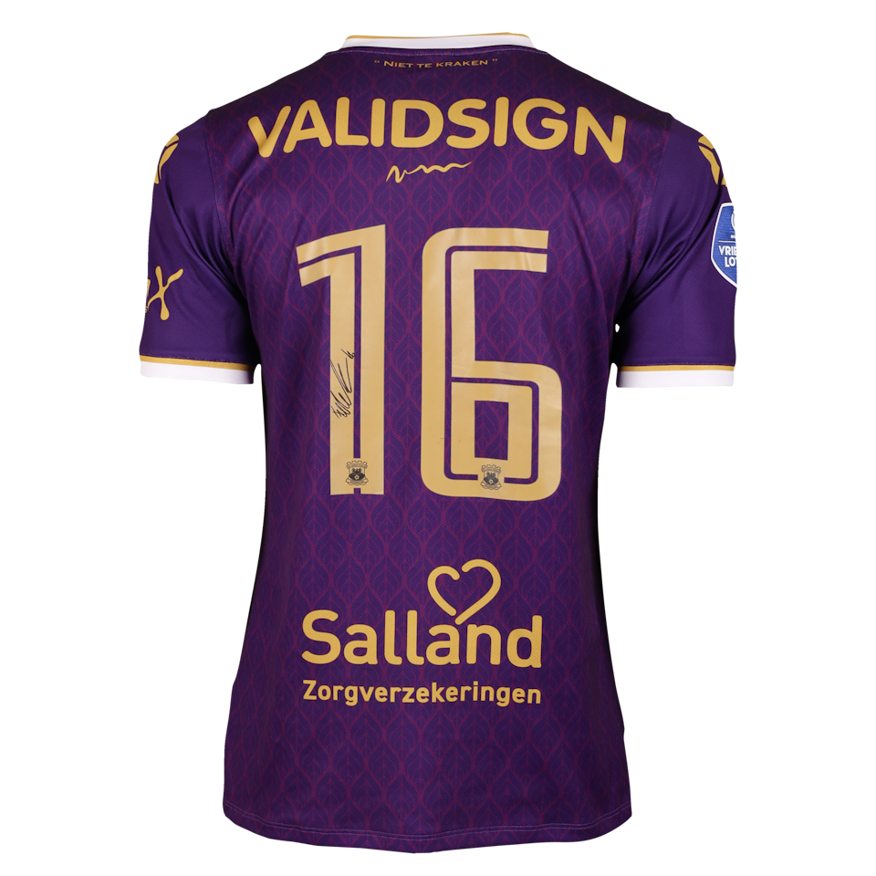 Victor Edvardsen Go Ahead Eagles shirt