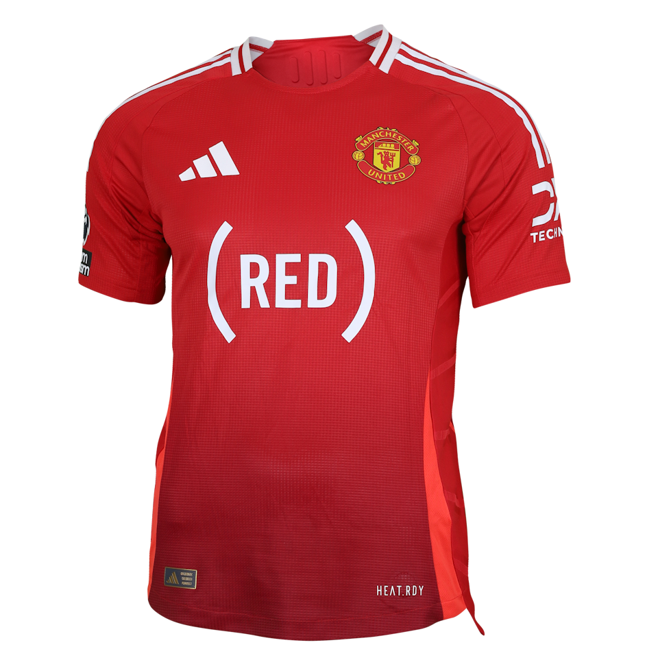Harry Amass Manchester United shirt