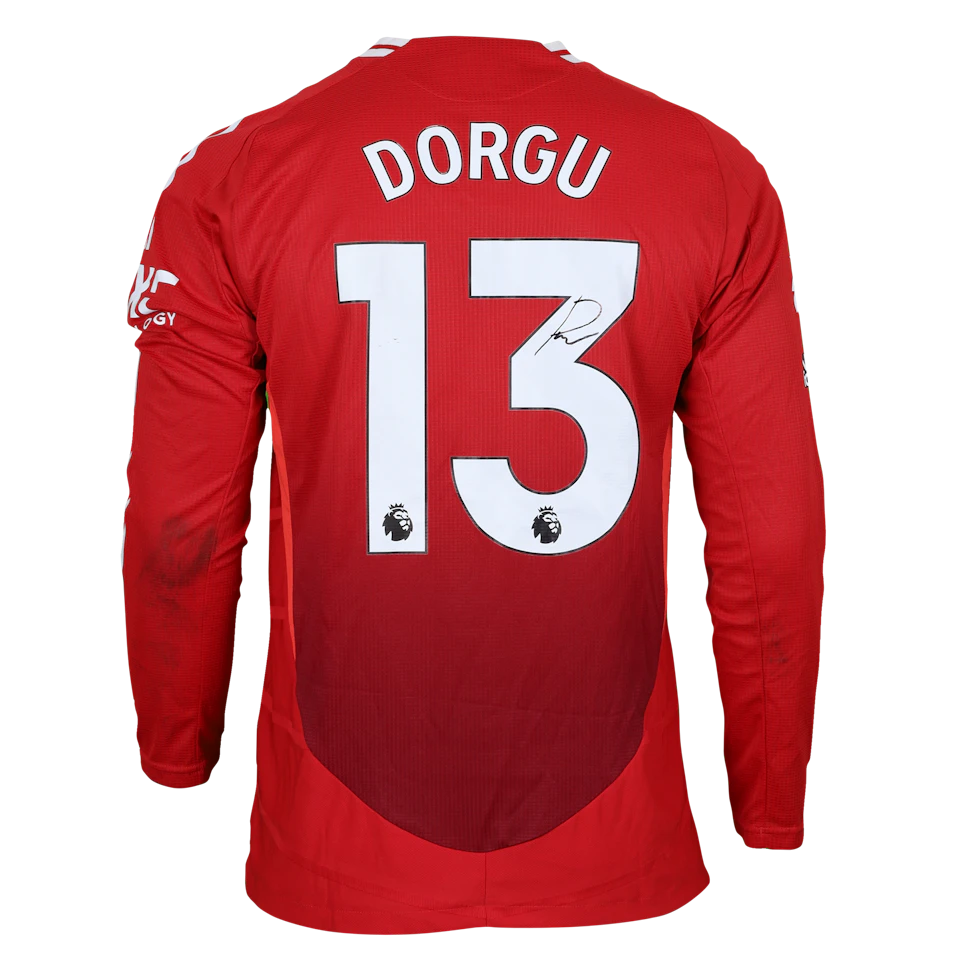 Patrick Dorgu Manchester United jersey