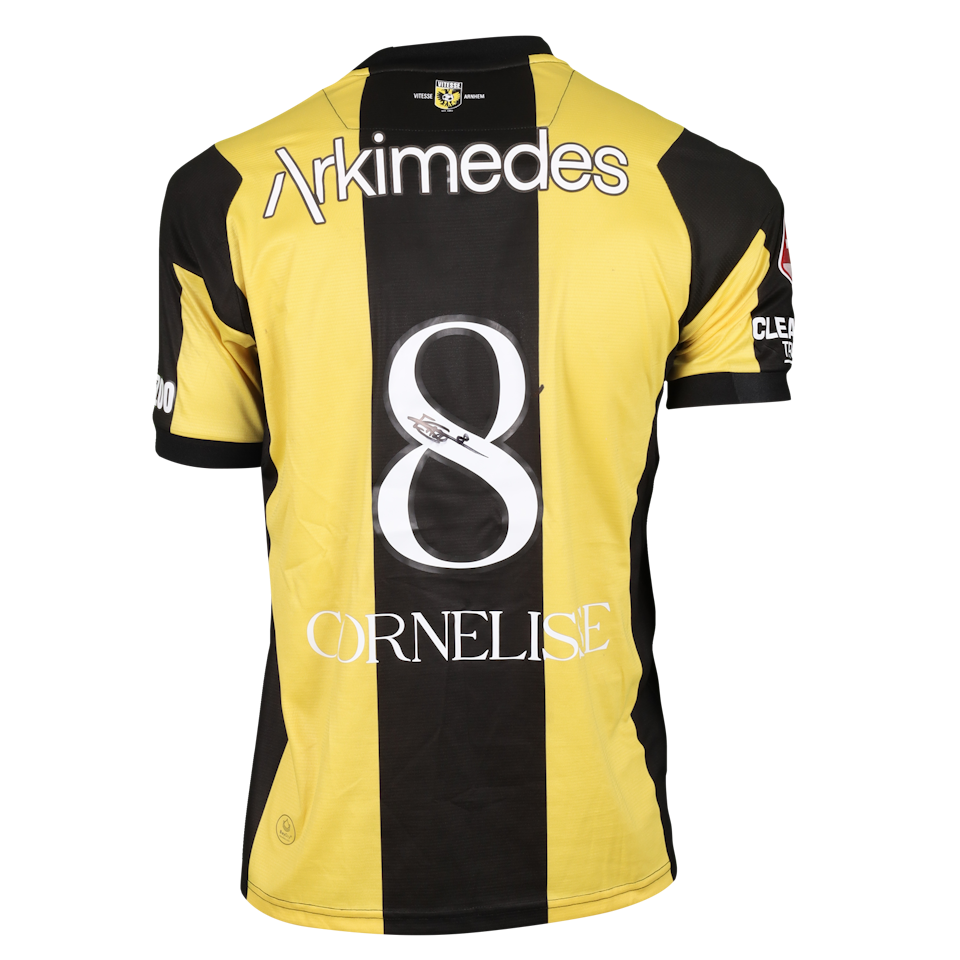 Enzo Cornelisse Vitesse shirt