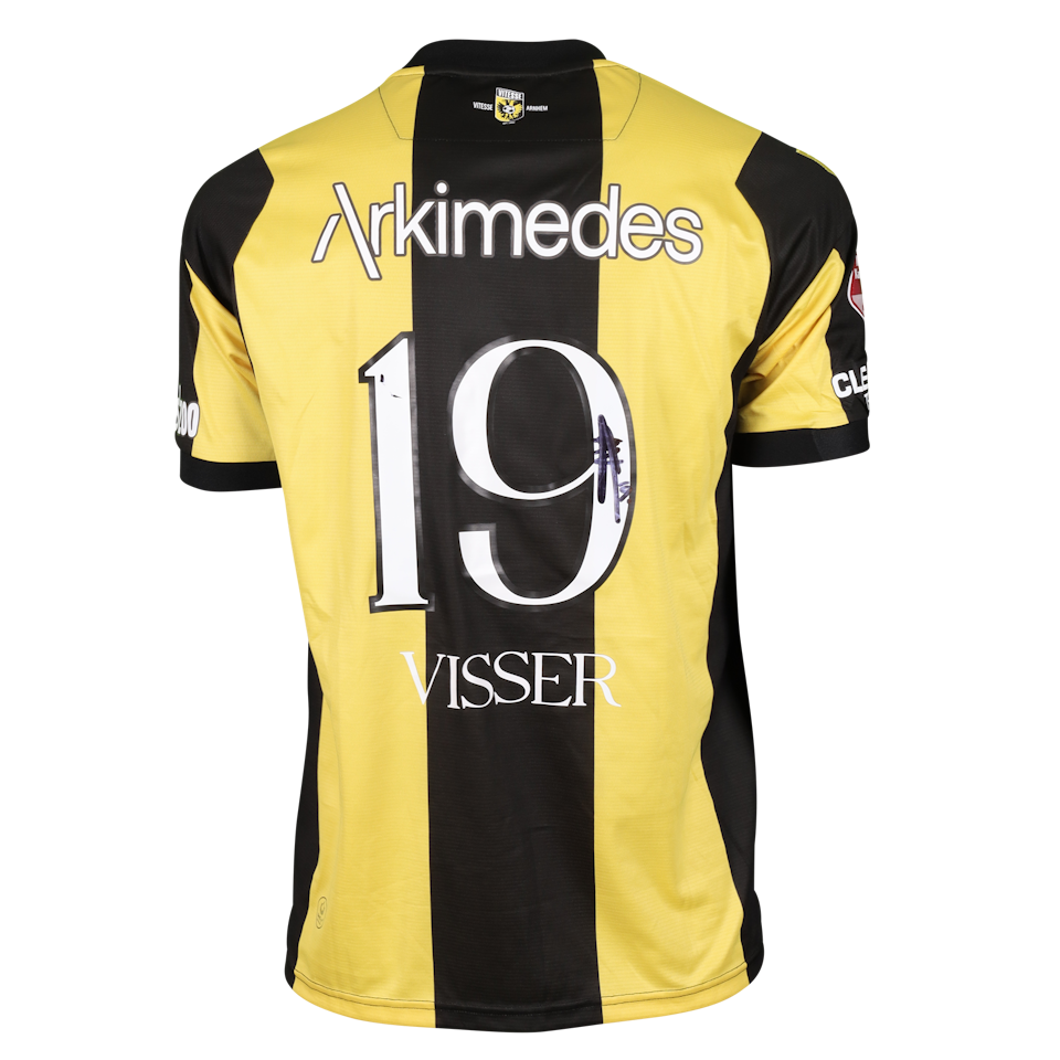 Andy Visser Vitesse shirt