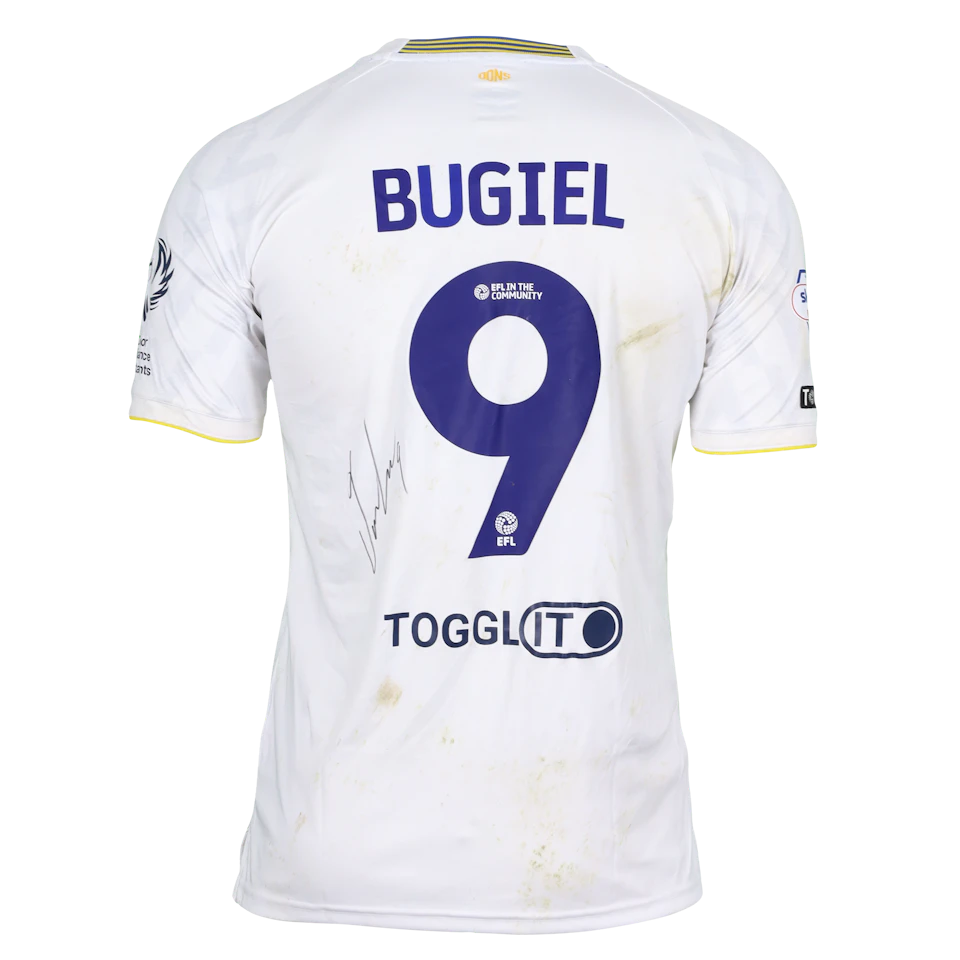 AFC Wimbledon 팀의 Omar Bugiel 셔츠