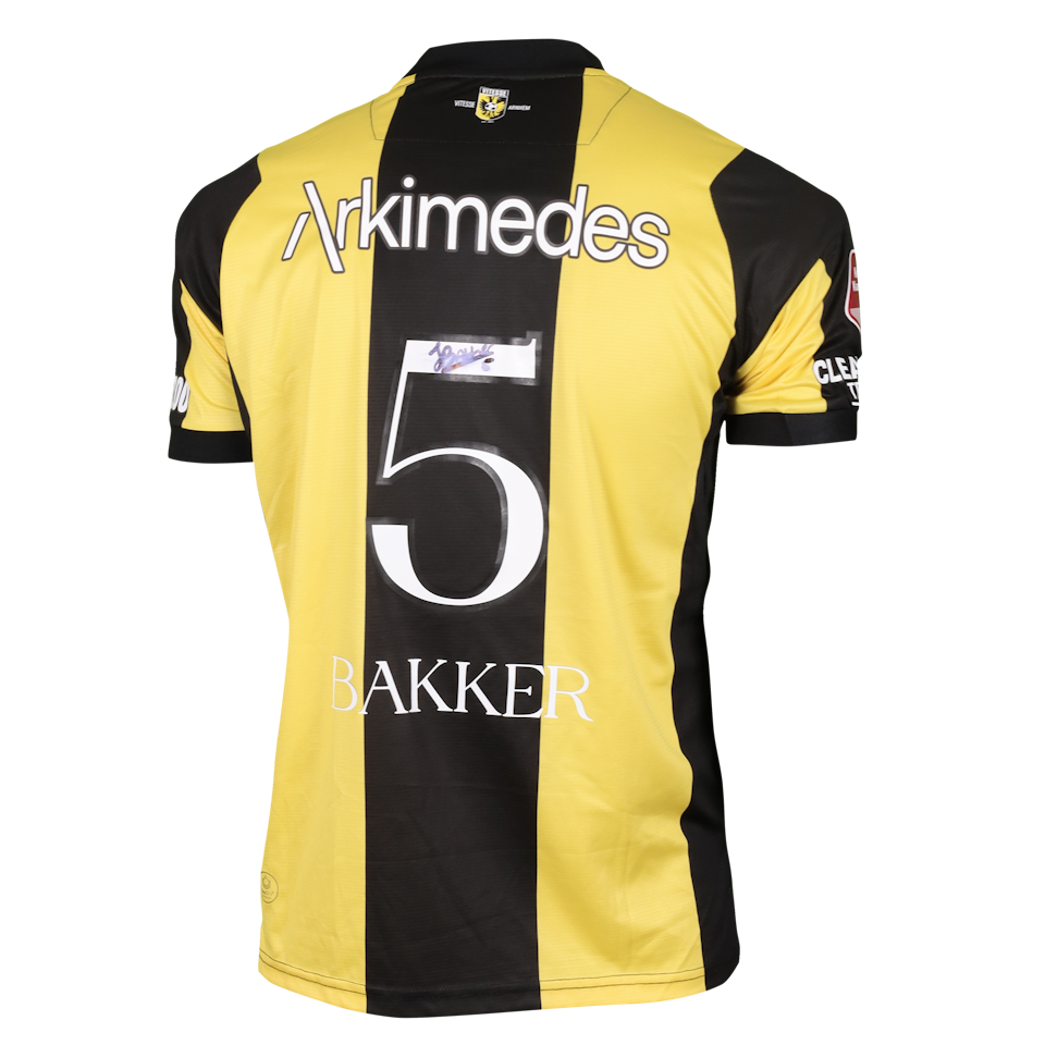 Justin Bakker Vitesse shirt