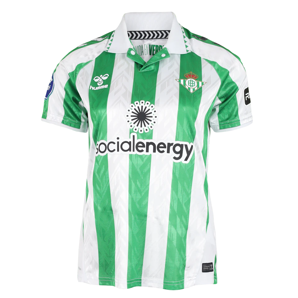来自Real Betis Women的Nuria Ligero球衣