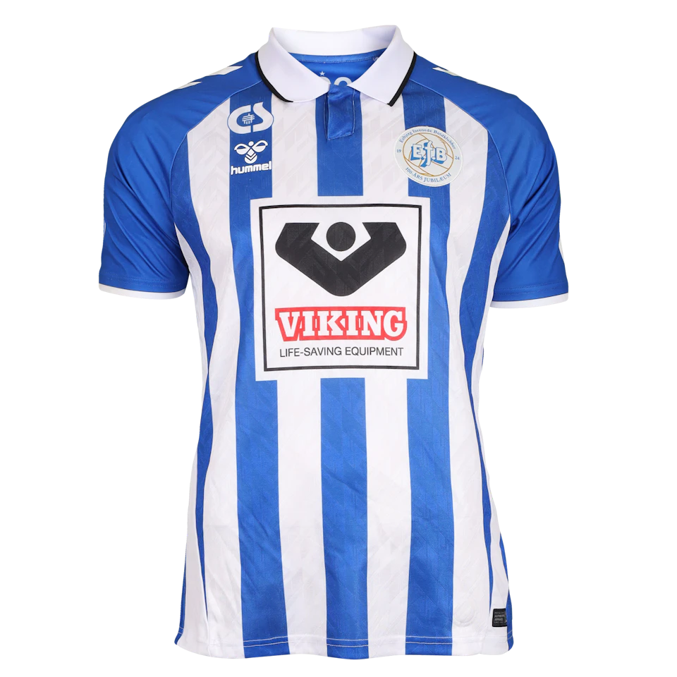 Andreas Troelsen Esbjerg fB のシャツ