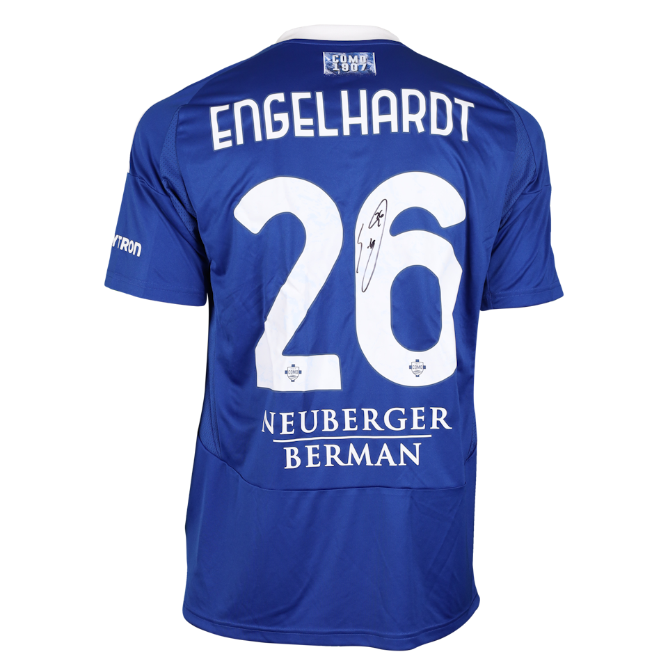 Yannik Engelhardt Como 1907 forması