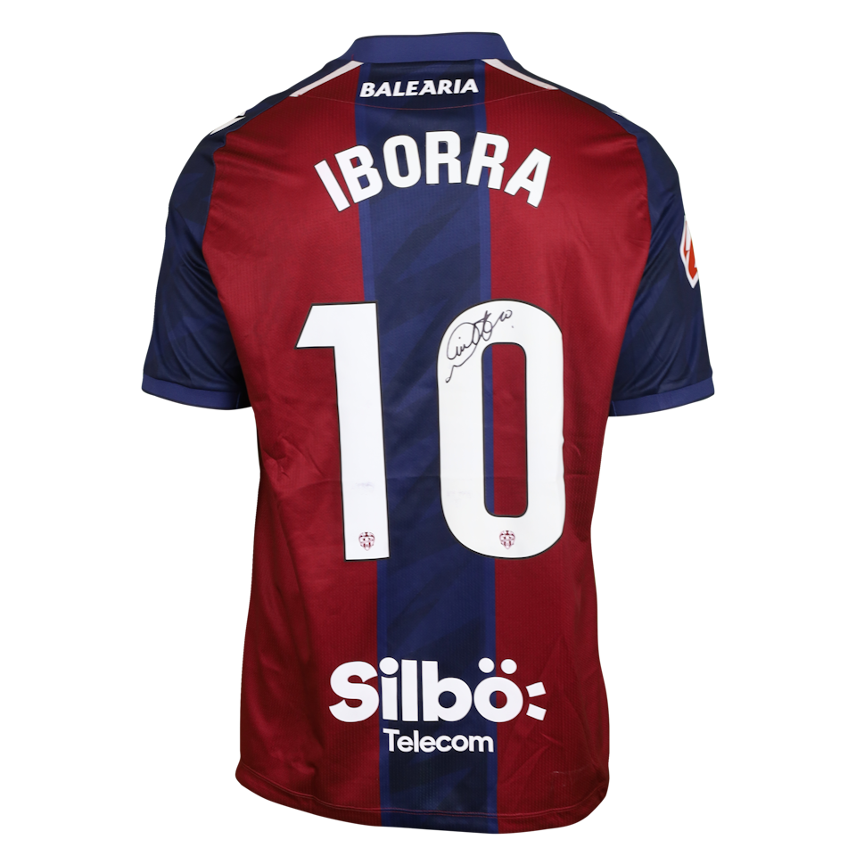 Vicente Iborra Levante UD jersey