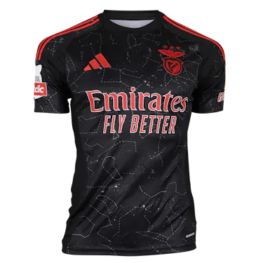 Andreas Schjelderup SL Benfica forması