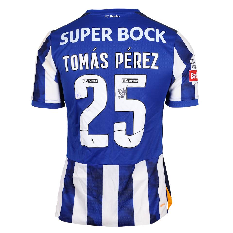 Tomás Pérez FC Porto shirt