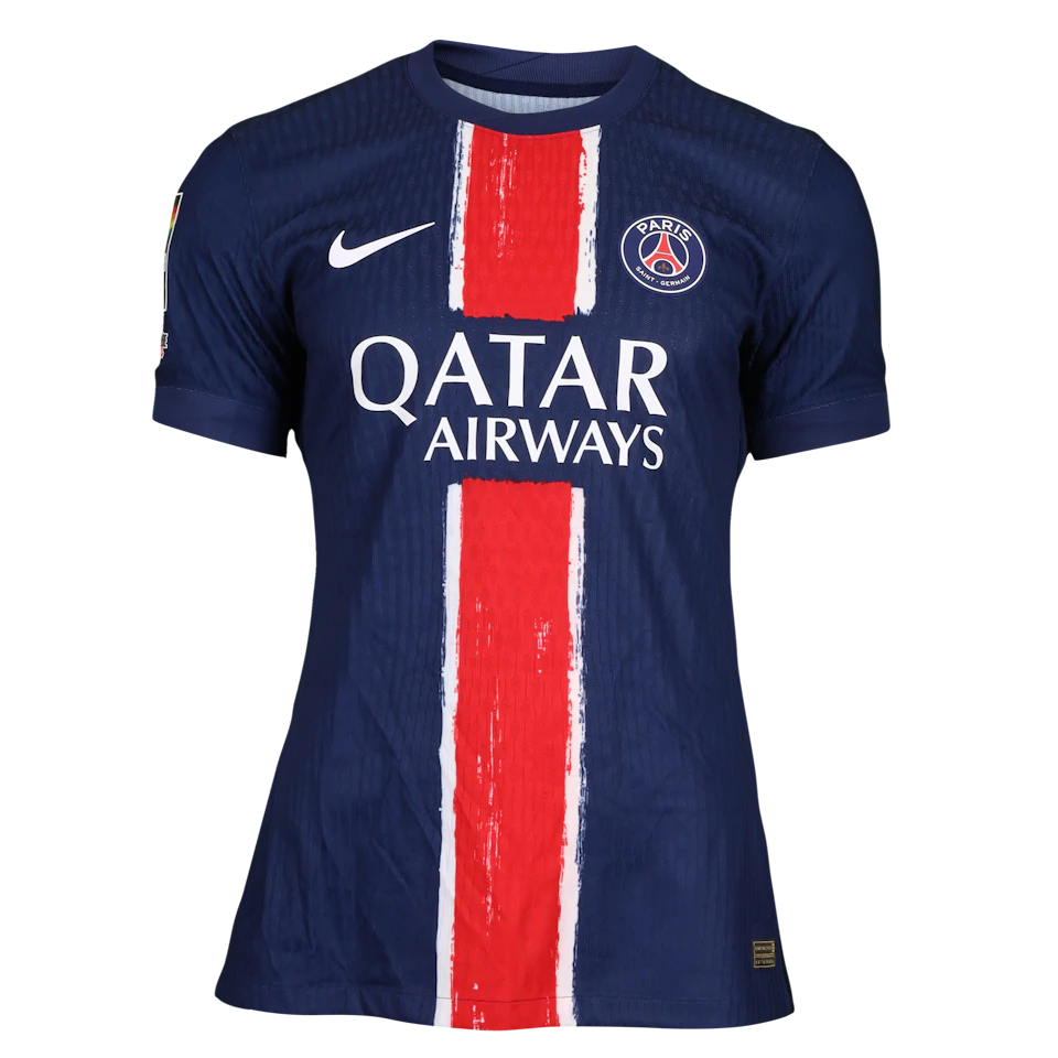 Khvicha Kvaratskhelia Paris Saint-Germain shirt