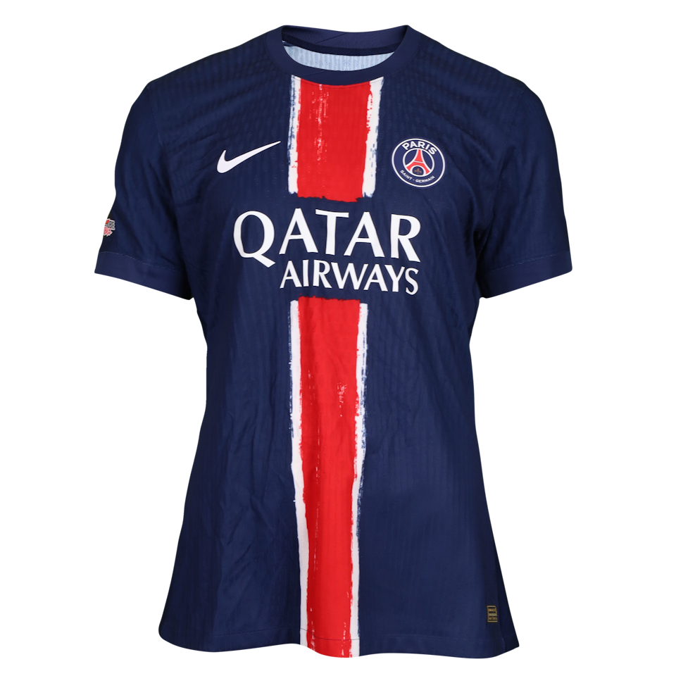 Paris Saint-Germain 팀의 William Pacho 셔츠