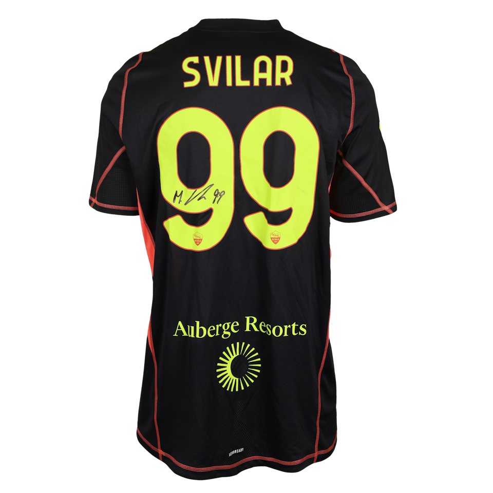 AS Roma 팀의 Mile Svilar 셔츠