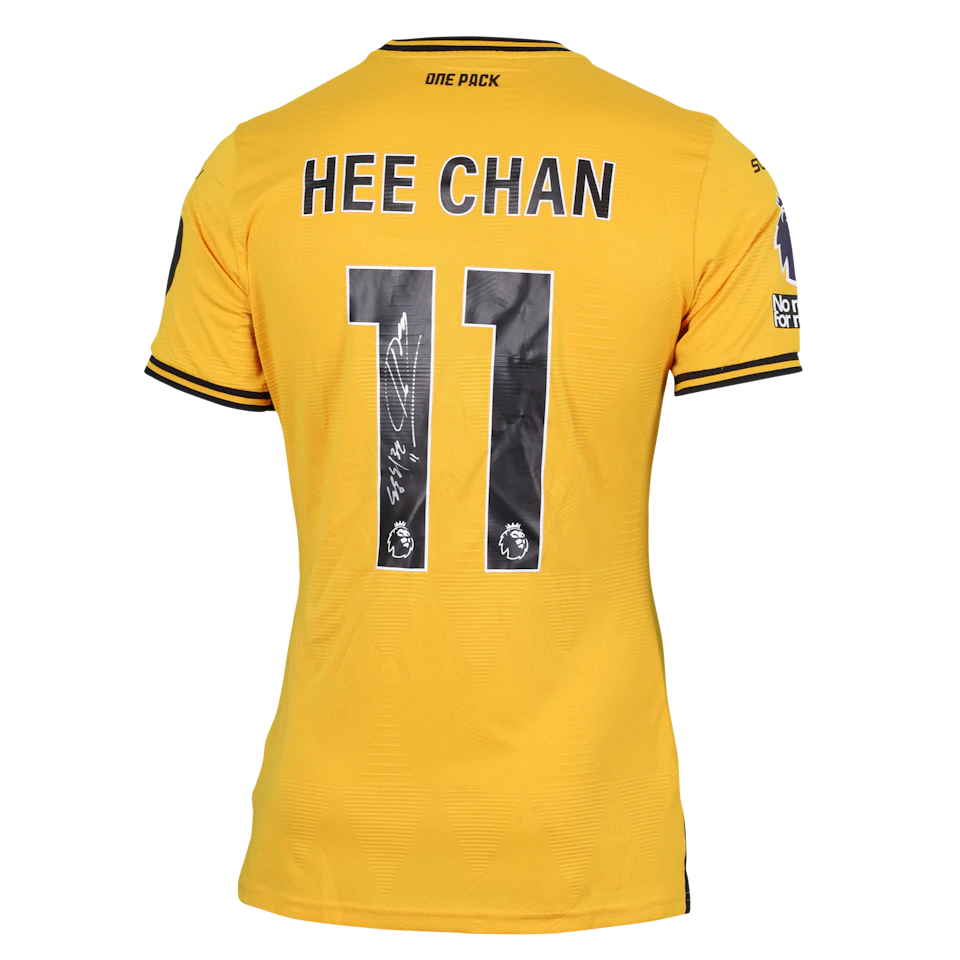 Wolverhampton Wanderers 팀의 Hee-chan Hwang 황희찬 셔츠