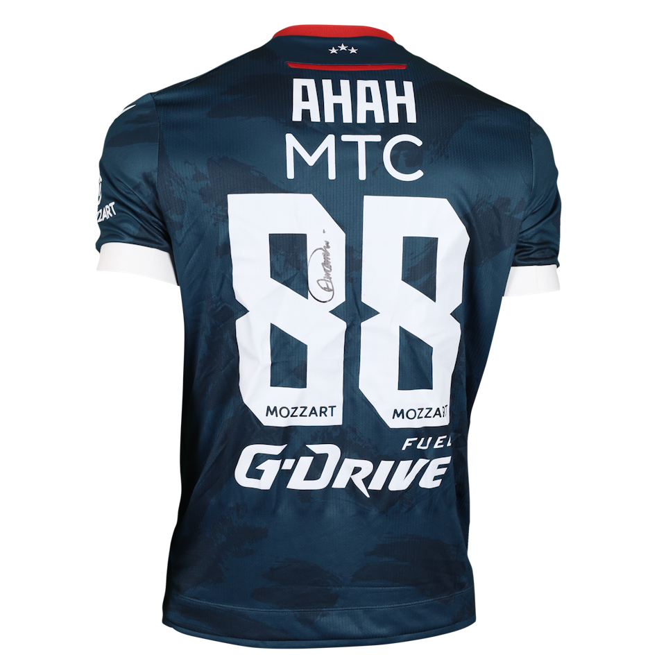 Ebenezer Annan FK Crvena zvezda shirt