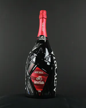 Astoria Bottle | Stage 7 | Juan Ayuso