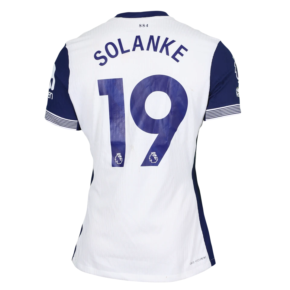 来自Tottenham Hotspur的Dominic Solanke球衣