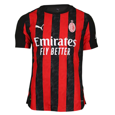 AC Milan 팀의 Christian Pulisic 셔츠