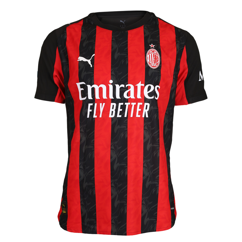 Yunus Musah AC Milan jersey