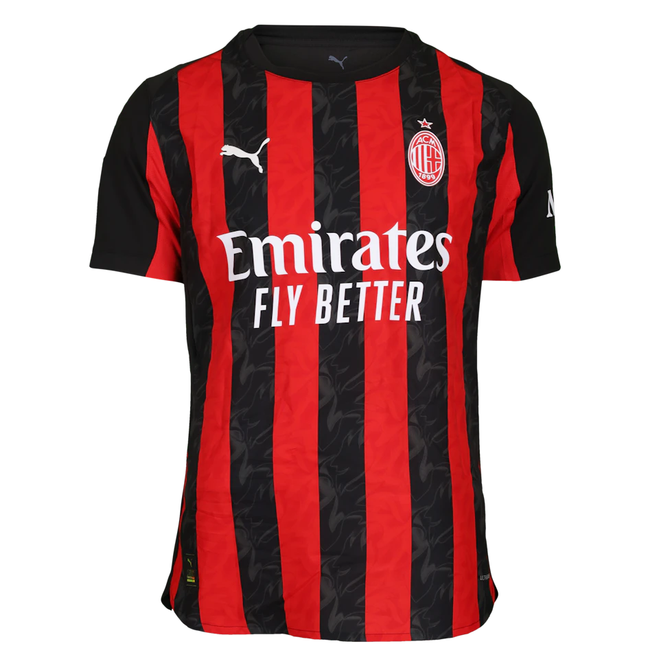 AC Milan 팀의 Malick Thiaw 셔츠