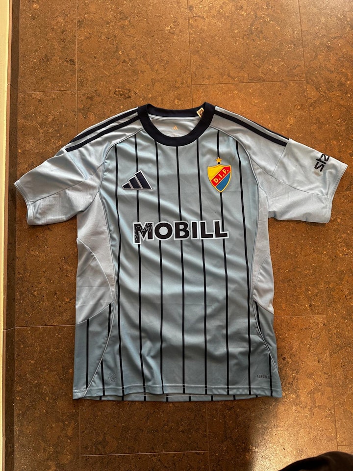 Hampus Finndell Djurgården shirt