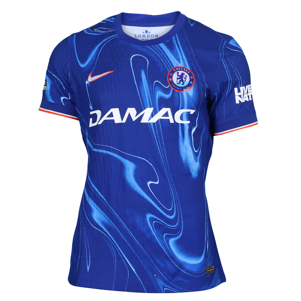 来自Chelsea的Reece James球衣