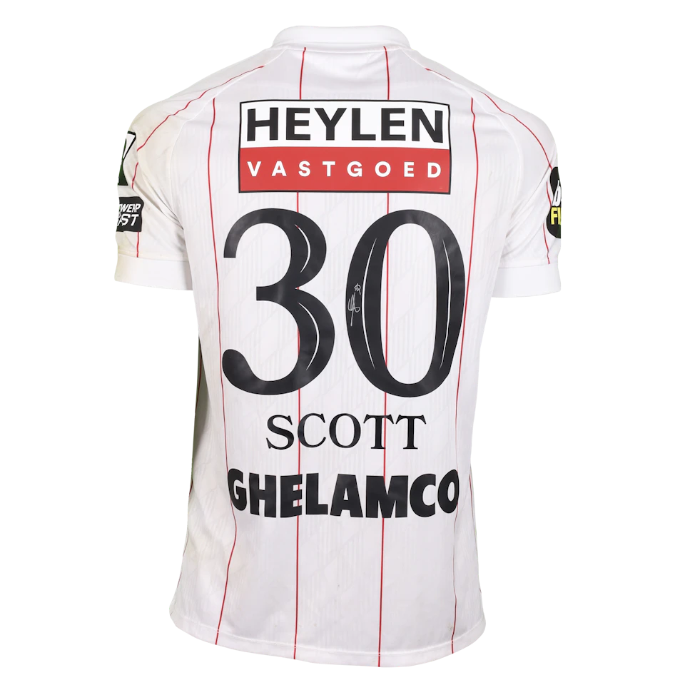 Christopher Gavin Scott Royal Antwerp FC forması