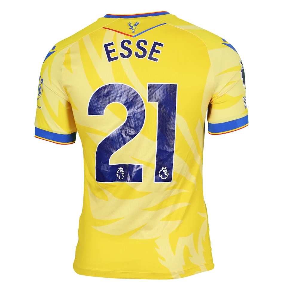 来自Crystal Palace的Romain Esse球衣