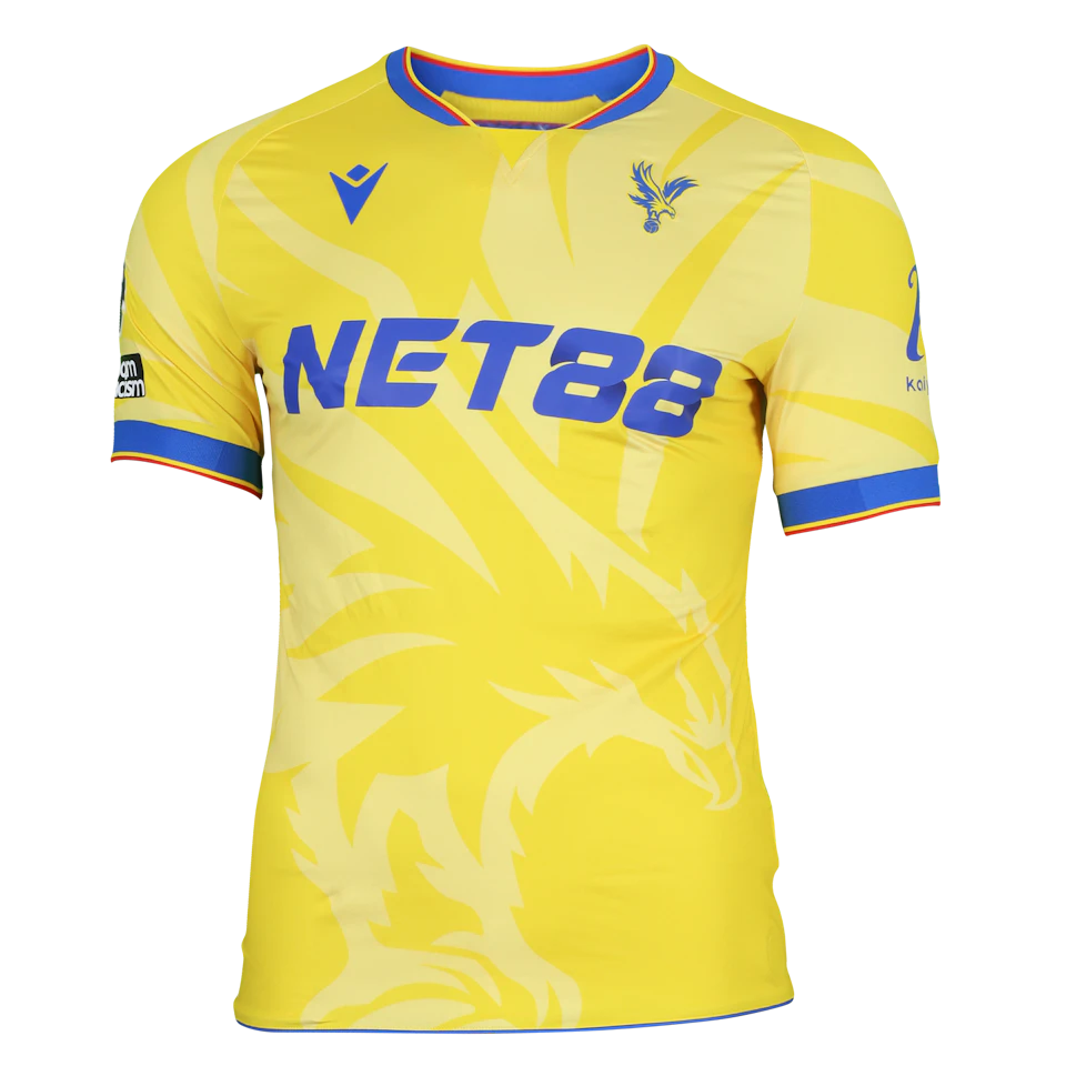 来自Crystal Palace的Romain Esse球衣