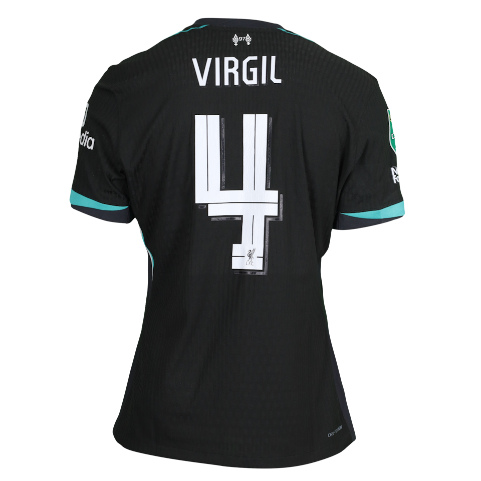 Liverpool 팀의 Virgil van Dijk 셔츠