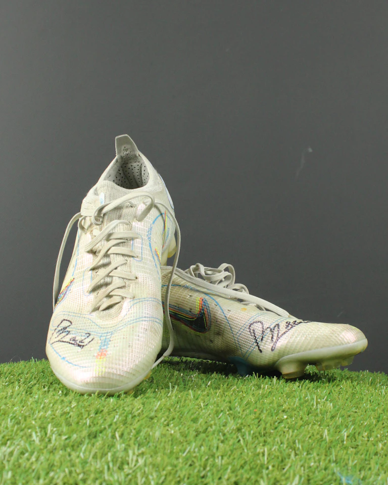 Football Boots of Paxten Aaronson