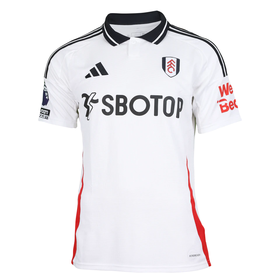 Raúl Jiménez Fulham のシャツ