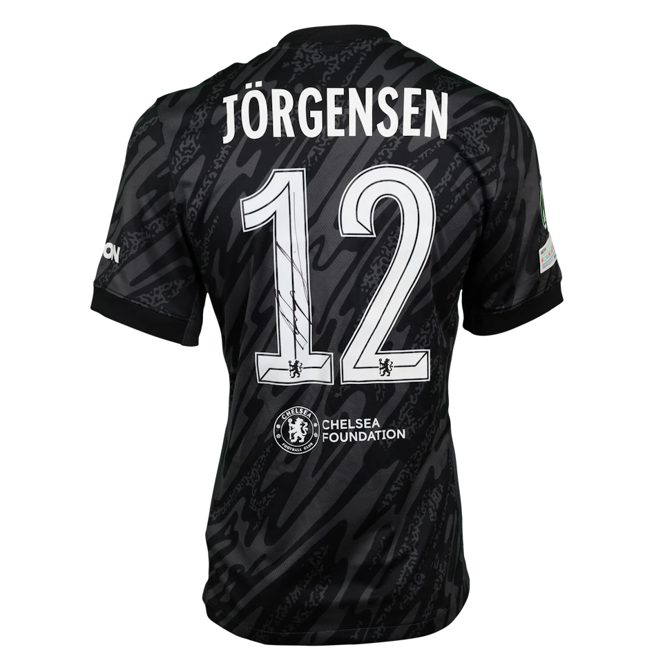 Filip Jörgensen Chelsea のシャツ