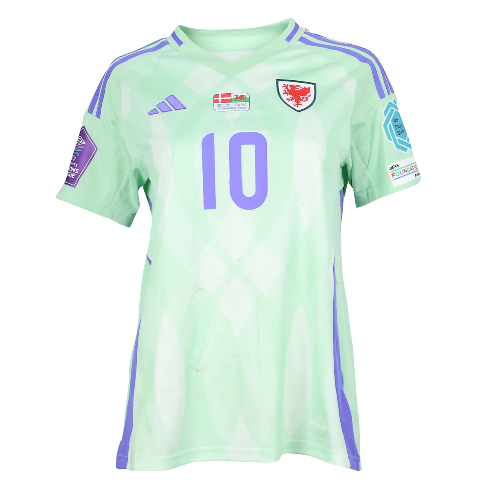 Shirt van Jessica Fishlock Wales W