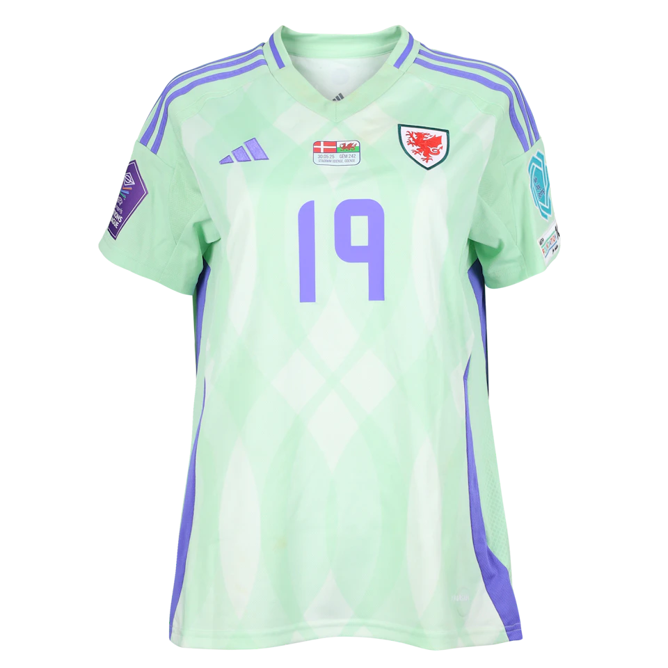 Wales W-Trikot von Ella Powell