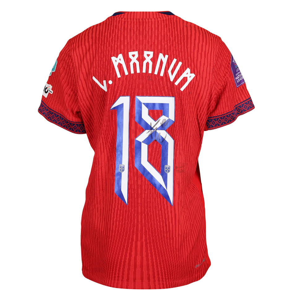 Frida Maanum Norway W camisa.