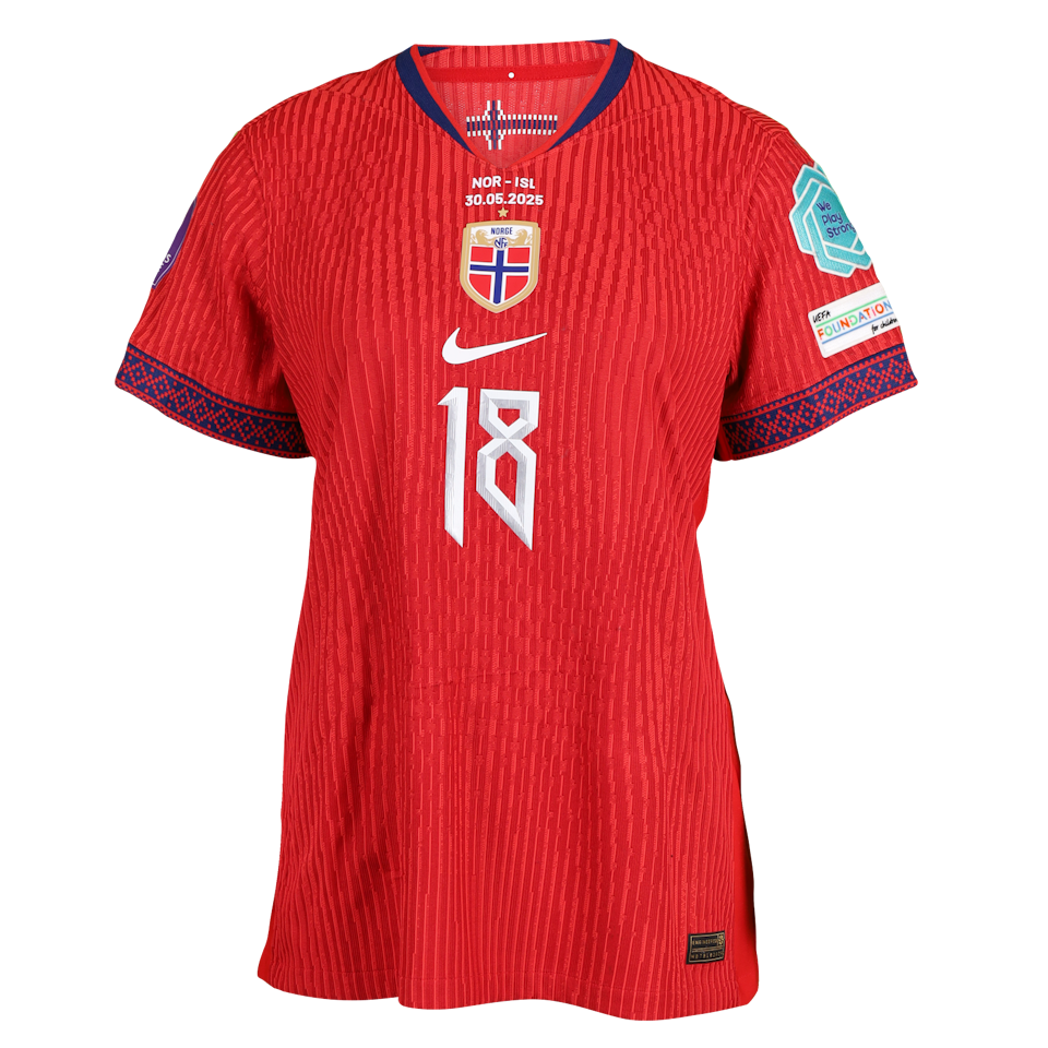 Frida Maanum Norway W camisa.