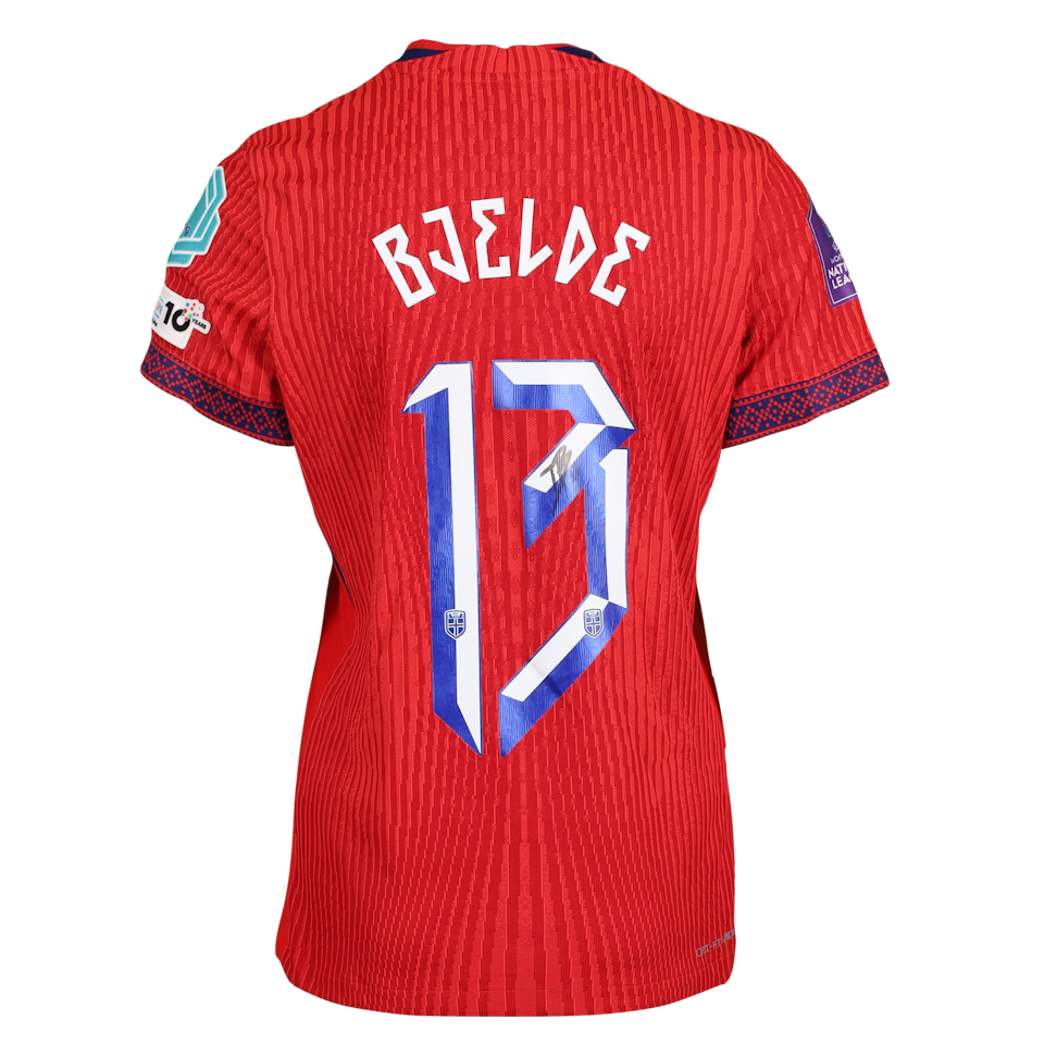 Camisa de Thea Bjelde Norway W