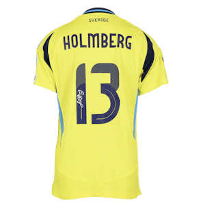 Smilla Holmberg