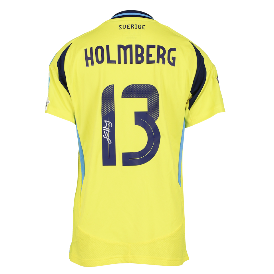 Smilla Holmberg