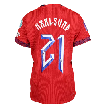 Shirt van Lisa Fjeldstad Naalsund Norway W