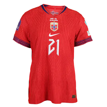 Shirt van Lisa Fjeldstad Naalsund Norway W